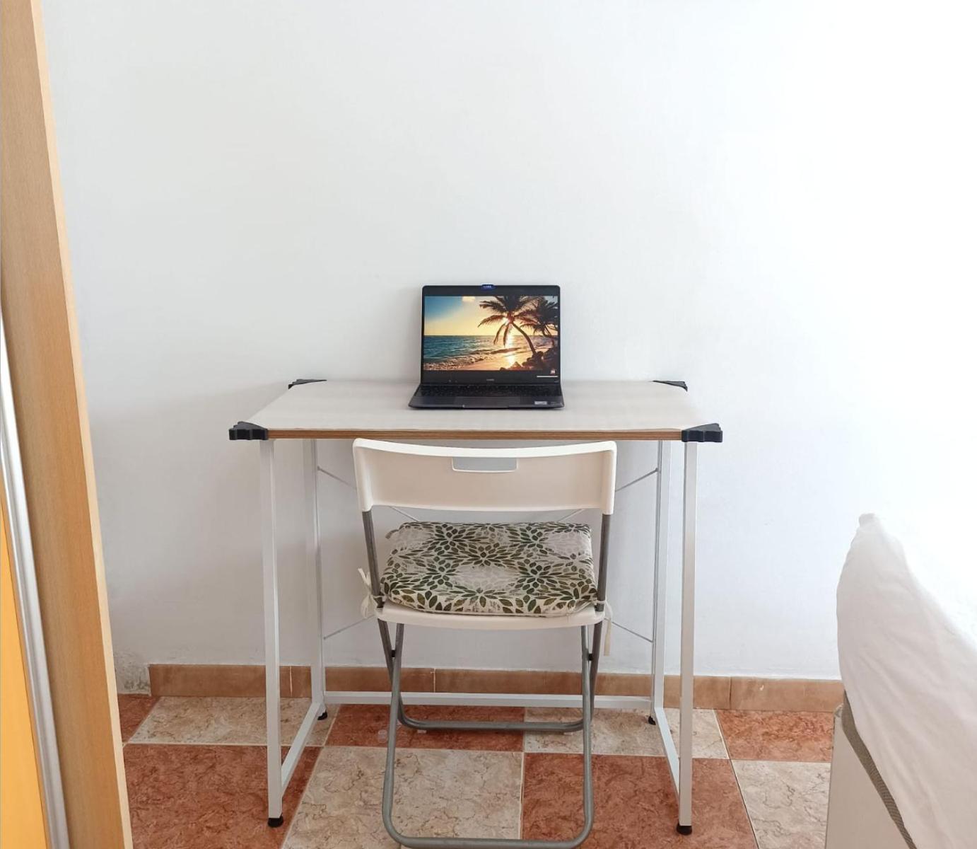A 7 Mins Centro Turistico Torremolinos